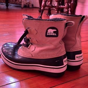 Kids Sorel boots